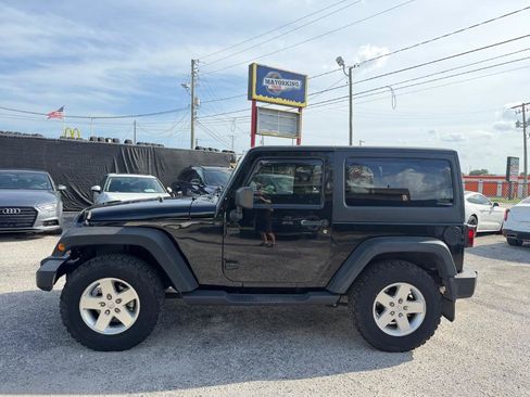 Used 2014 Jeep Wrangler Sport w/ Quick Order Package 24S AWD/4WD image 8