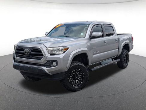 Used 2019 Toyota Tacoma SR5 RWD image 1