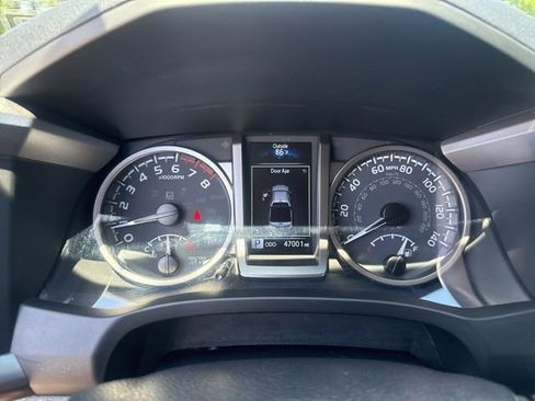 Certified 2021 Toyota Tacoma SR5 RWD image 27