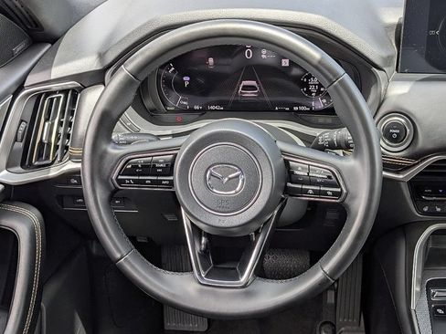 Certified 2025 MAZDA CX-70 Plug-In Hybrid w/ Premium Plus AWD/4WD image 28