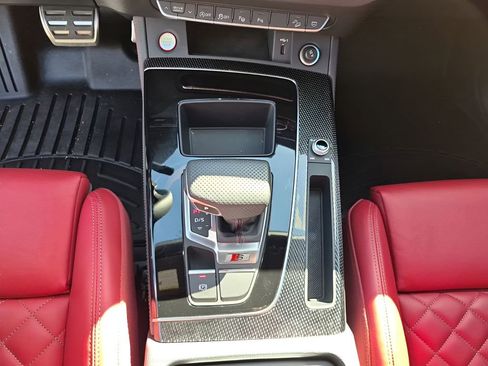 Used 2024 Audi SQ5 Prestige image 42