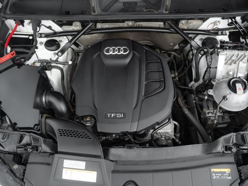 Used 2019 Audi Q5 Prestige w/ Prestige Package AWD/4WD image 33