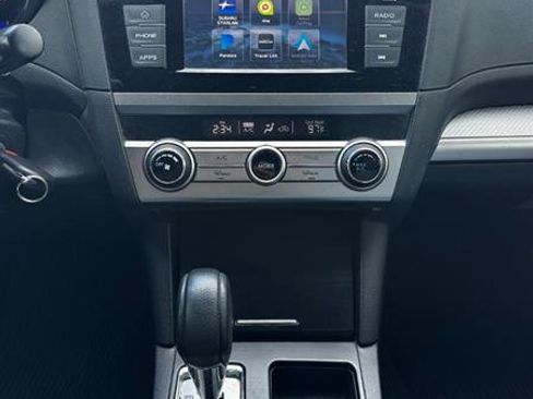 Used 2019 Subaru Outback 2.5i AWD/4WD image 11