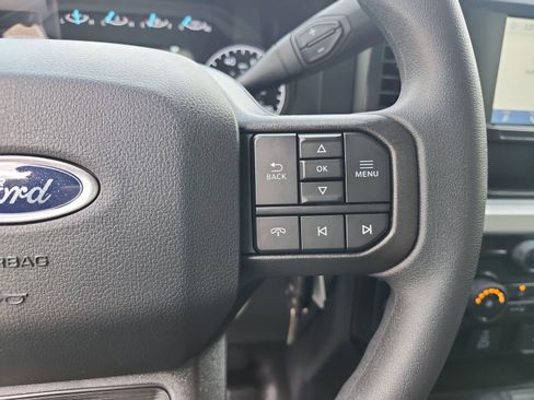 New 2025 Ford F250 XL image 30