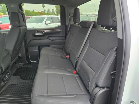 New 2024 Chevrolet Silverado 1500 LT w/ Z71 Off-Road Package image 4