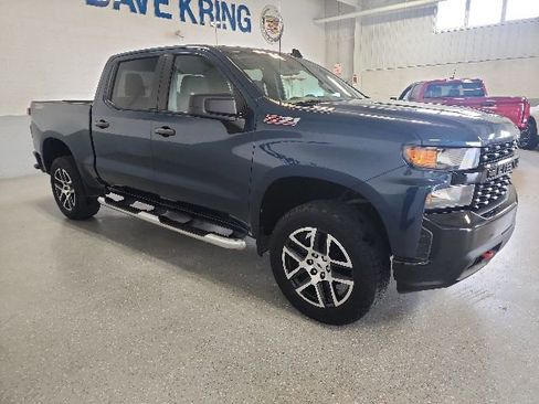Used 2019 Chevrolet Silverado 1500 Custom Trail Boss w/ Custom Convenience Package AWD/4WD image 6