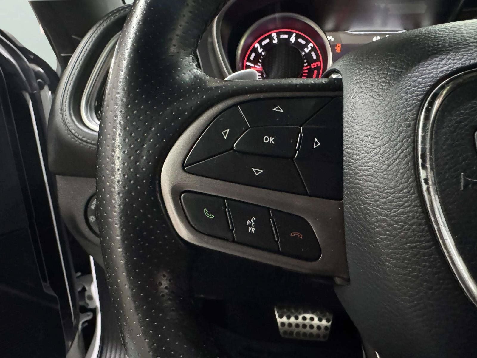 Used 2020 Dodge Challenger R/T Scat Pack RWD image 27