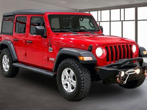Used 2018 Jeep Wrangler Unlimited Sport S image 9