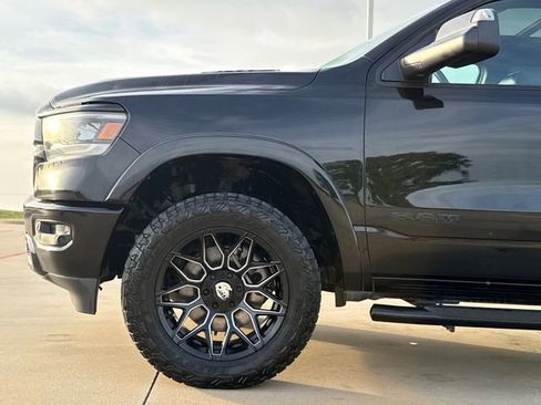Used 2019 RAM 1500 Laramie RWD image 5