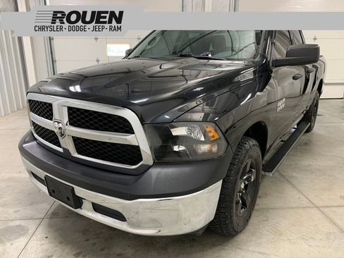 Used 2016 RAM 1500 ST w/ SXT Appearance Group AWD/4WD image 1