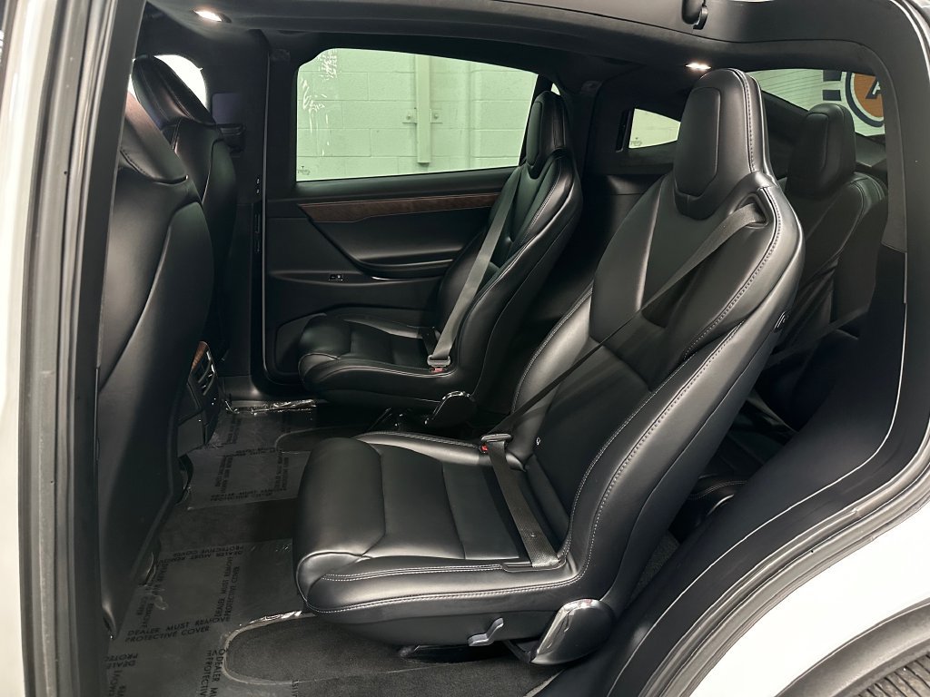 Used 2020 Tesla Model X Long Range AWD/4WD image 22