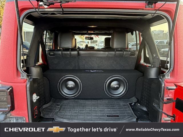 Used 2015 Jeep Wrangler Unlimited Sport AWD/4WD image 28