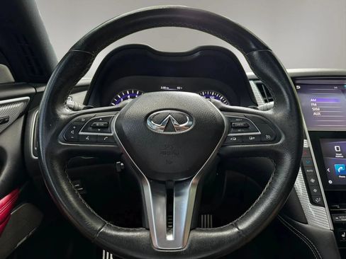 Used 2018 INFINITI Q60 Red Sport 400 w/ Sensory Package 3.0T Sport RWD image 13