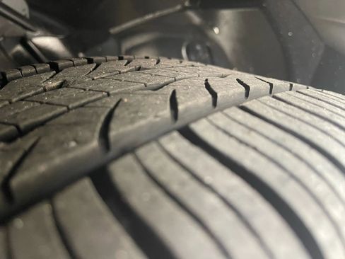 Used 2013 Nissan Altima 2.5 SL w/ Technology Pkg image 10