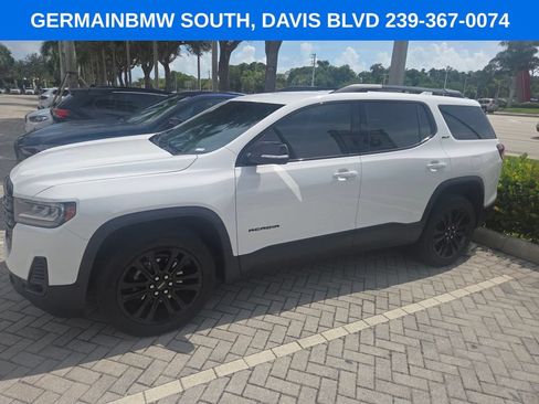 Used 2023 GMC Acadia SLT w/ Elevation Edition FWD image 6