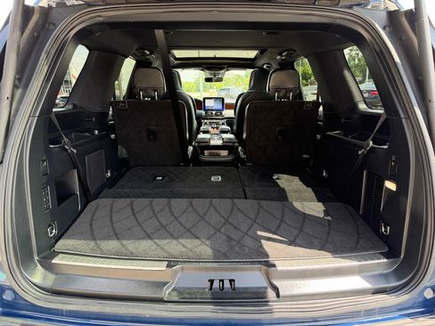 Used 2020 Lincoln Navigator Reserve w/ Luxury Package AWD/4WD image 29