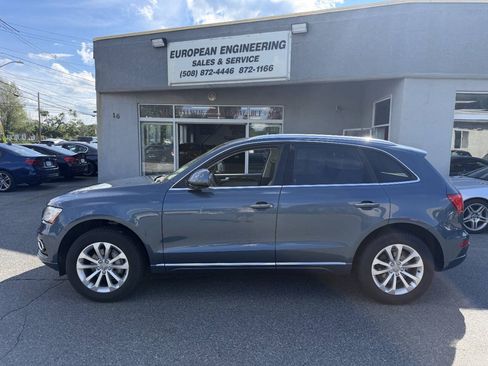 Used 2016 Audi Q5 2.0T Premium Plus w/ Technology Package AWD/4WD image 4