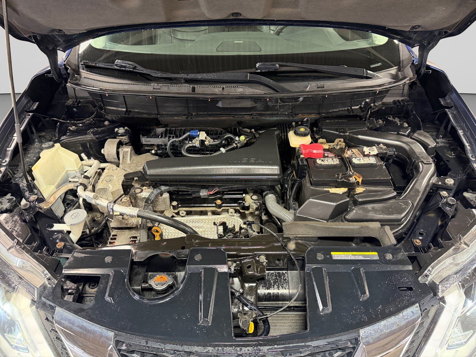 Used 2017 Nissan Rogue S AWD/4WD image 26
