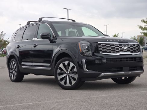 Used 2020 Kia Telluride S AWD/4WD image 2