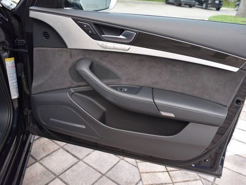 Used 2015 Audi S8 image 76