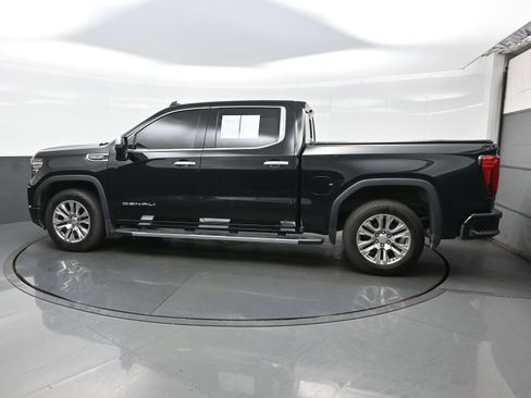 Used 2023 GMC Sierra 1500 Denali AWD/4WD image 3