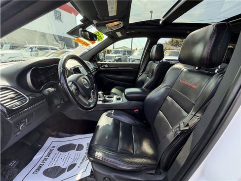 Used 2019 Jeep Grand Cherokee Trailhawk w/ Trailhawk Luxury Group image 18
