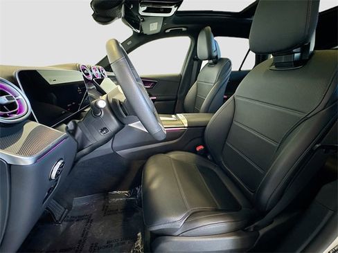 Certified 2025 Mercedes-Benz GLC 300 4MATIC image 22