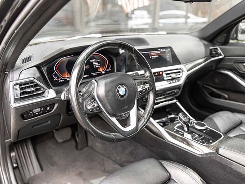 Used 2019 BMW 330i xDrive Sedan AWD/4WD image 19