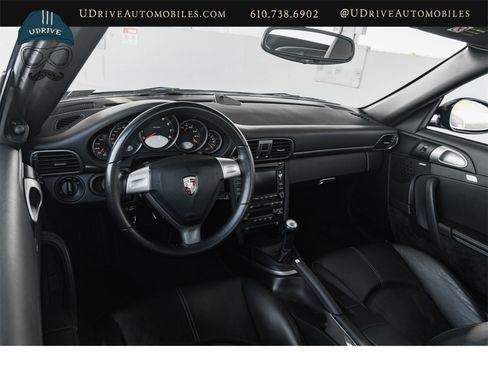 Used 2009 Porsche 911 Carrera RWD image 6