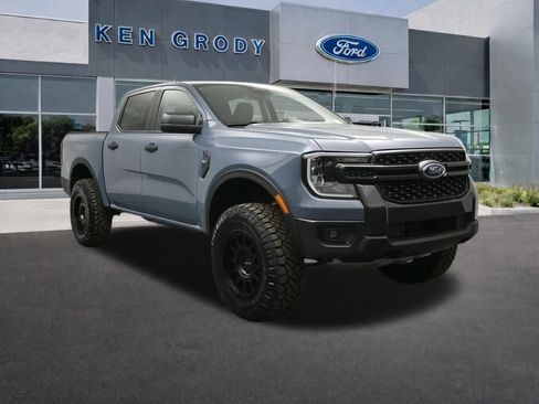 New 2025 Ford Ranger XLT w/ Equipment Group 301A High image 1