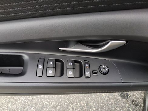 New 2026 Hyundai Elantra SE FWD image 15