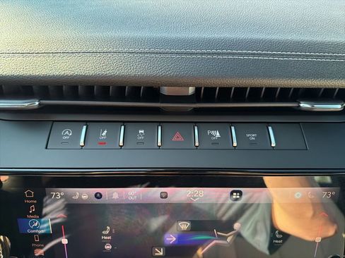 New 2026 Jeep Grand Cherokee Limited w/ Limited Altitude Package RWD image 37