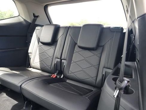 New 2026 Volkswagen Atlas SE image 29