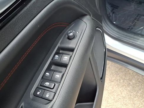 Used 2024 Jeep Compass Trailhawk AWD/4WD image 22