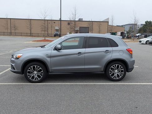 Used 2018 Mitsubishi Outlander Sport ES image 8