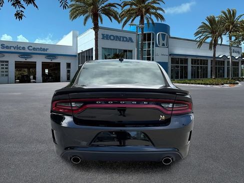 Used 2023 Dodge Charger Scat Pack w/ Plus Group RWD image 8