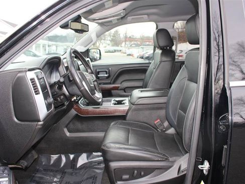 Used 2018 GMC Sierra 1500 SLT w/ Enhanced Driver Alert Package RWD image 11