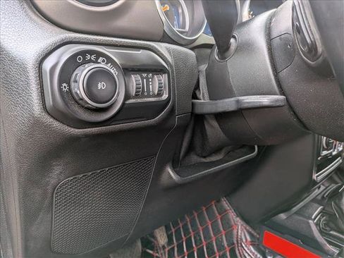 Used 2021 Jeep Wrangler Unlimited Sport S image 16