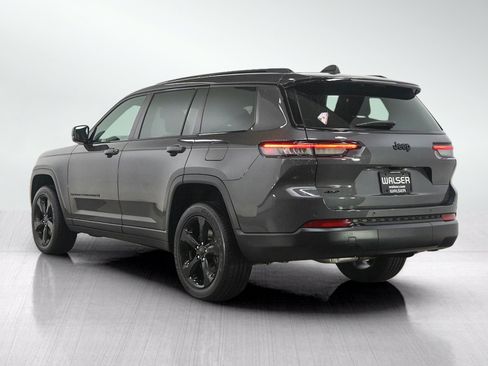 Used 2024 Jeep Grand Cherokee L Altitude AWD/4WD image 3