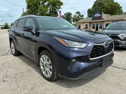 Used 2024 Toyota Highlander Limited