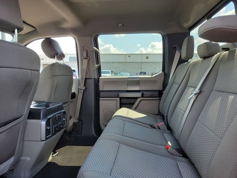 Used 2018 Ford F150 XLT w/ Equipment Group 302A Luxury image 11