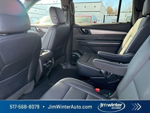 Used 2025 Buick Enclave Preferred image 25