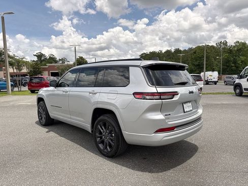 New 2026 Jeep Grand Cherokee L Limited AWD/4WD image 6
