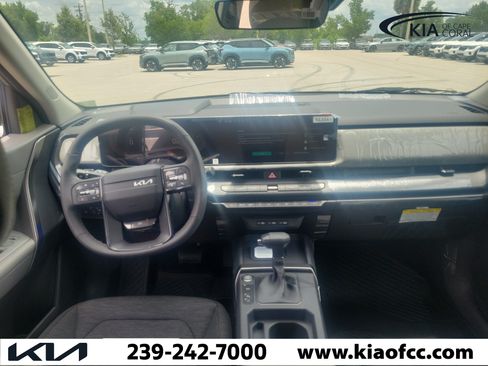 New 2027 Kia Seltos S FWD image 18