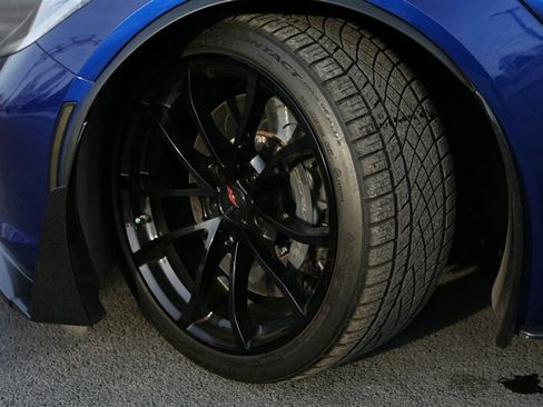 Used 2017 Chevrolet Corvette Grand Sport image 3