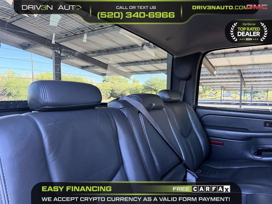 Used 2004 GMC Sierra 2500 SLT w/ Heavy-Duty Power Package AWD/4WD image 13