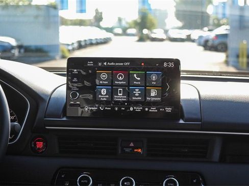 New 2025 Honda Pilot Touring image 23