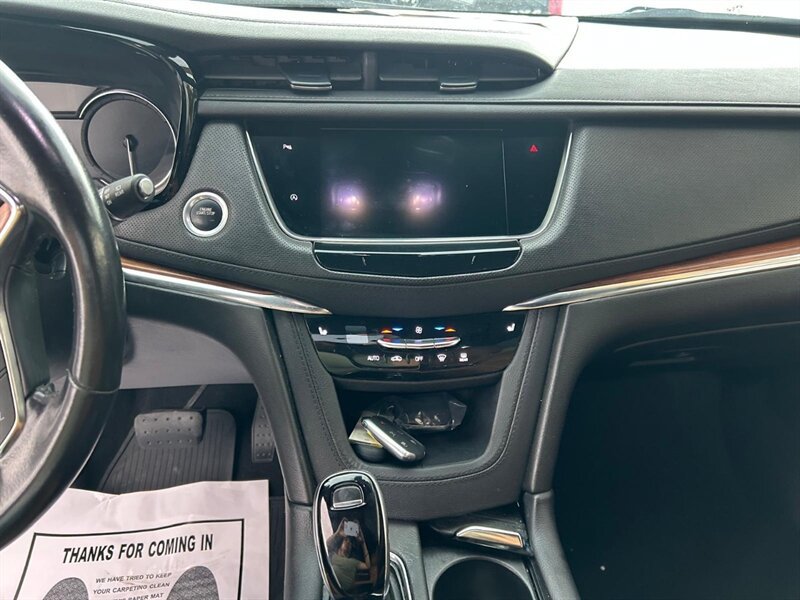 Used 2020 Cadillac XT5 Premium Luxury FWD image 20