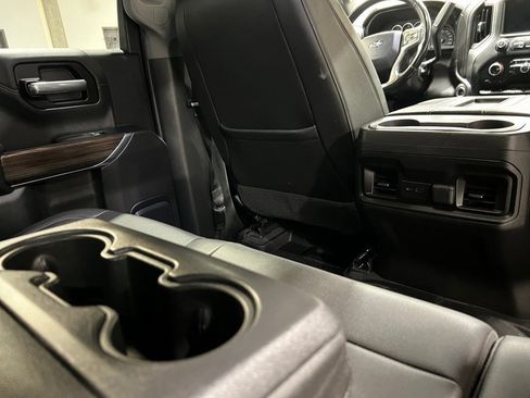 Used 2022 Chevrolet Silverado 1500 LT Trail Boss w/ LT Trail Boss Premium Package image 19