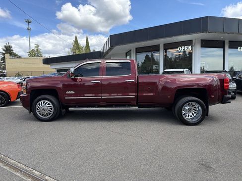 Used 2016 Chevrolet Silverado 3500 High Country w/ High Country Premium Package AWD/4WD image 2